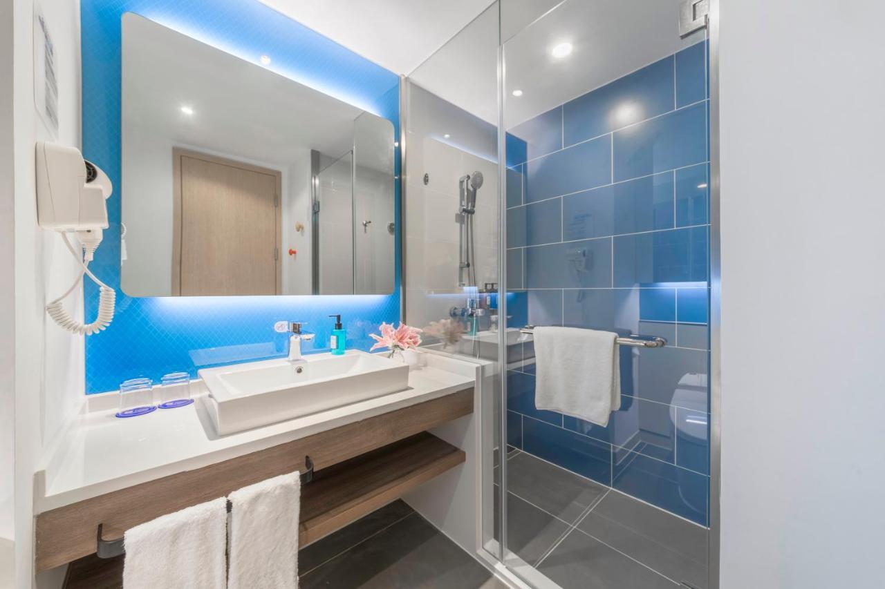 Holiday Inn Express Shanghai Gubei, an IHG Hotel Bagian luar foto